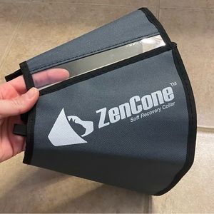 3 for $20/ ZenCone for dogs and cats 🩶 Size Med